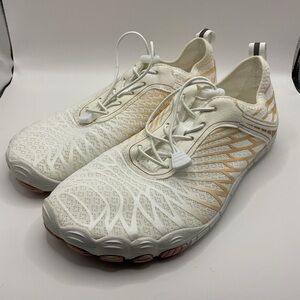 HF Hike Barefoot White & Peach Hiking Shoes European Size 40 (US 9-9.5) Non-Slip